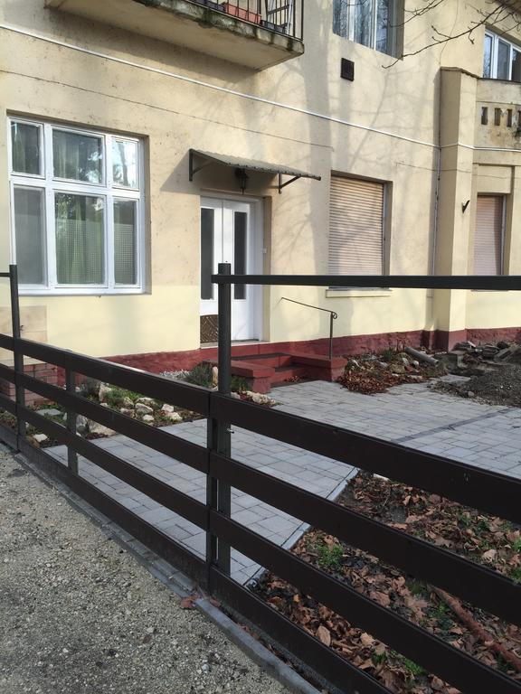 Nosztalgia Apartman 希欧福克 外观 照片